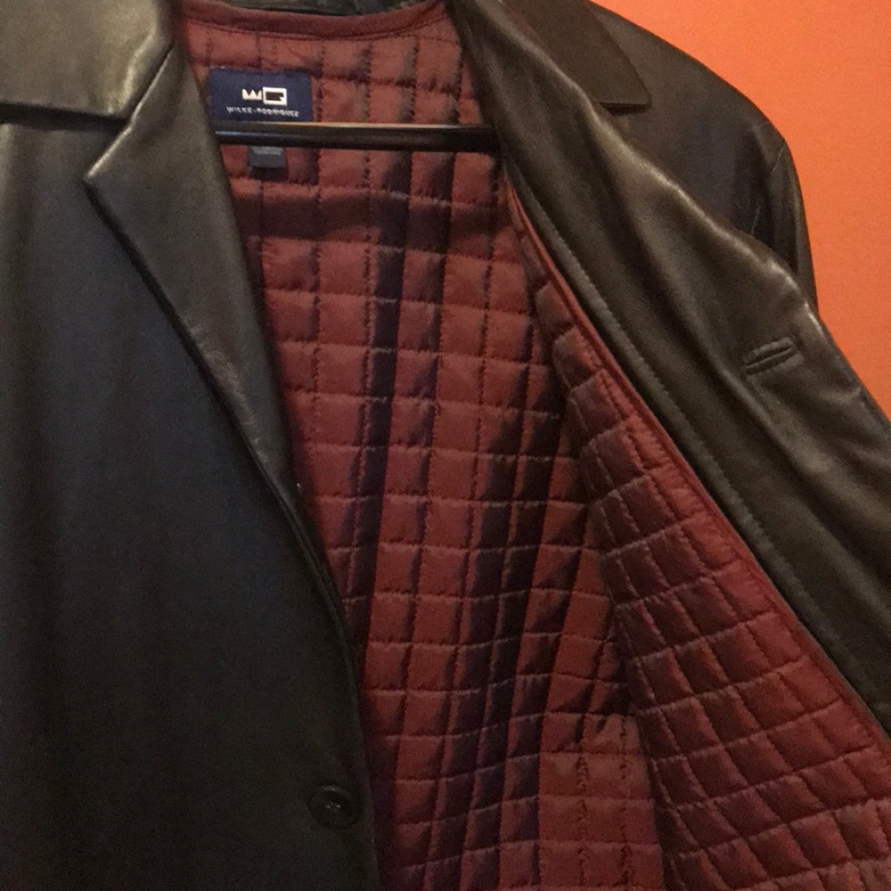 Soft Leather Jacket With Removable Lining - image 3